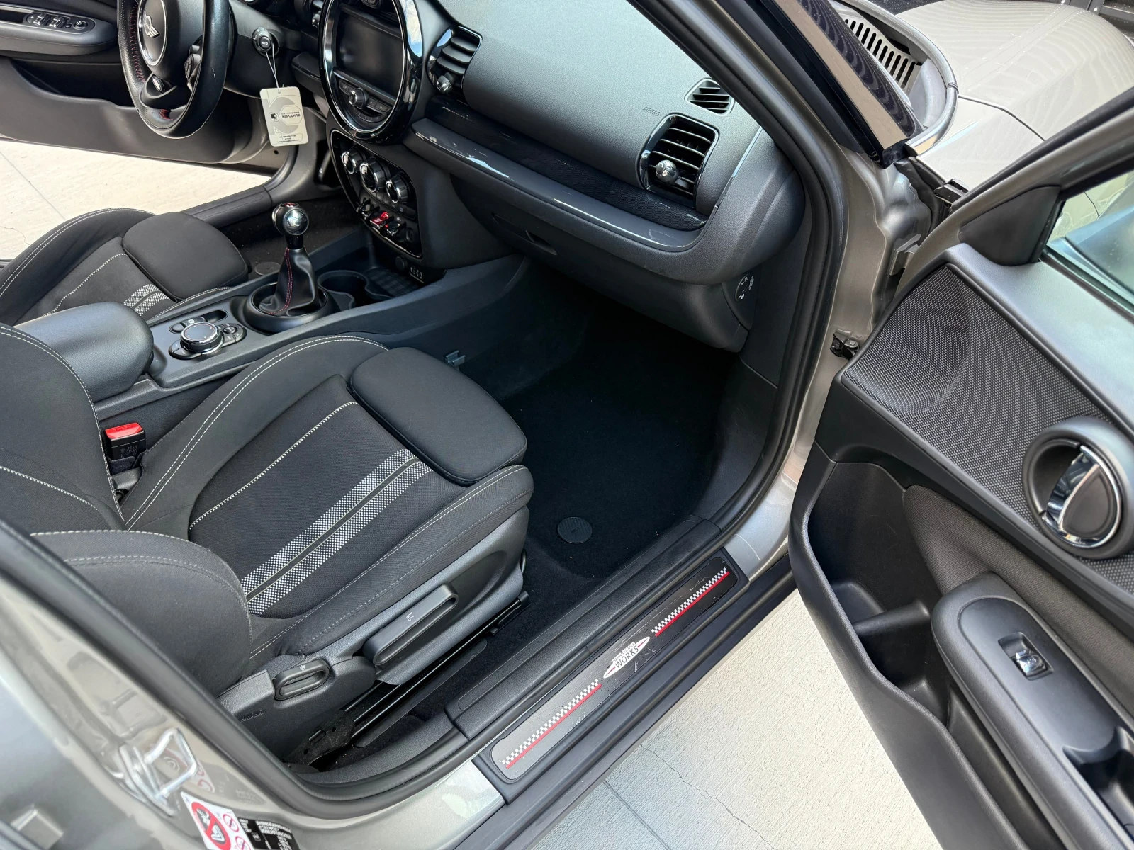 Mini Clubman МИНИ КЛЪБМЕН КУПЕР D - изображение 8 | Auto.bg Mini Clubman МИНИ КЛЪБМЕН КУПЕР D - изображение 8