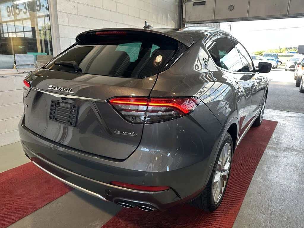 Maserati Levante GranLusso 360CAM* PANO* KEYLESS* CARPLAY*  - изображение 8 | Auto.bg Maserati Levante GranLusso 360CAM* PANO* KEYLESS* CARPLAY*  - изображение 8