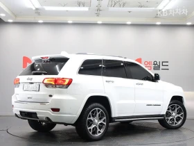 Jeep Grand cherokee 3.6 OVERLAND* DISTR* ОБДУХ* PANO | Auto.bg — изображение 4 Jeep Grand cherokee 3.6 OVERLAND* DISTR* ОБДУХ* PANO | Auto.bg — изображение 4