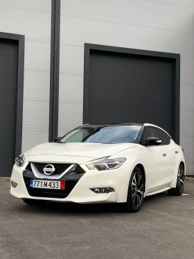 Снимка Nissan Maxima