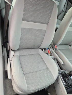 VW Golf 1.9TDI 90к.с. - 4000 лв. / 2045.17 € - 55579119 8 | Car24.bg VW Golf 1.9TDI 90к.с. - 4000 лв. / 2045.17 € - 55579119 8