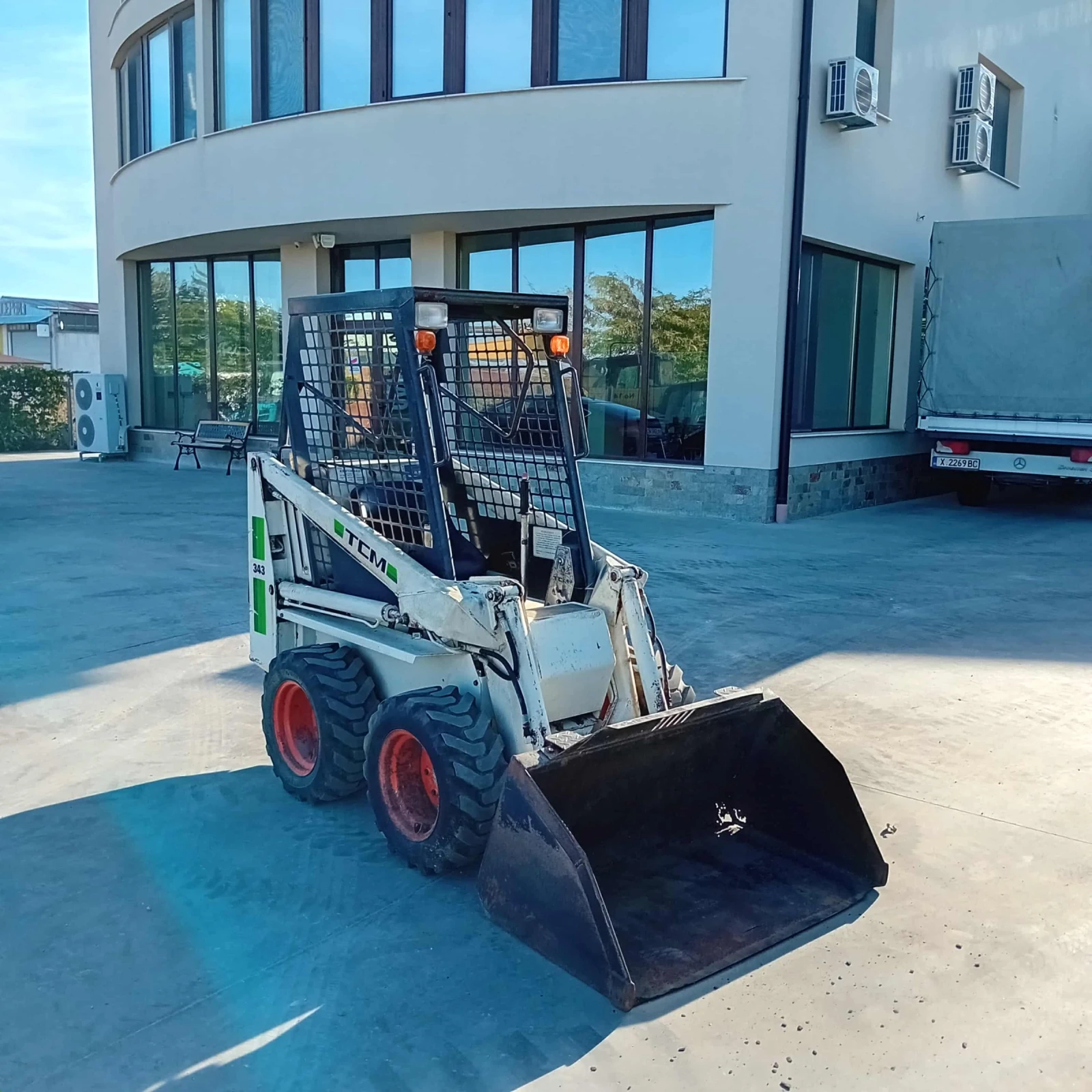 Мини челни товарачи Bobcat 343 * НАЛИЧЕН * ТОП СЪСТОЯНИЕ * 2 КОФИ *  - изображение 7 | Auto.bg Мини челни товарачи Bobcat 343 * НАЛИЧЕН * ТОП СЪСТОЯНИЕ * 2 КОФИ *  - изображение 7