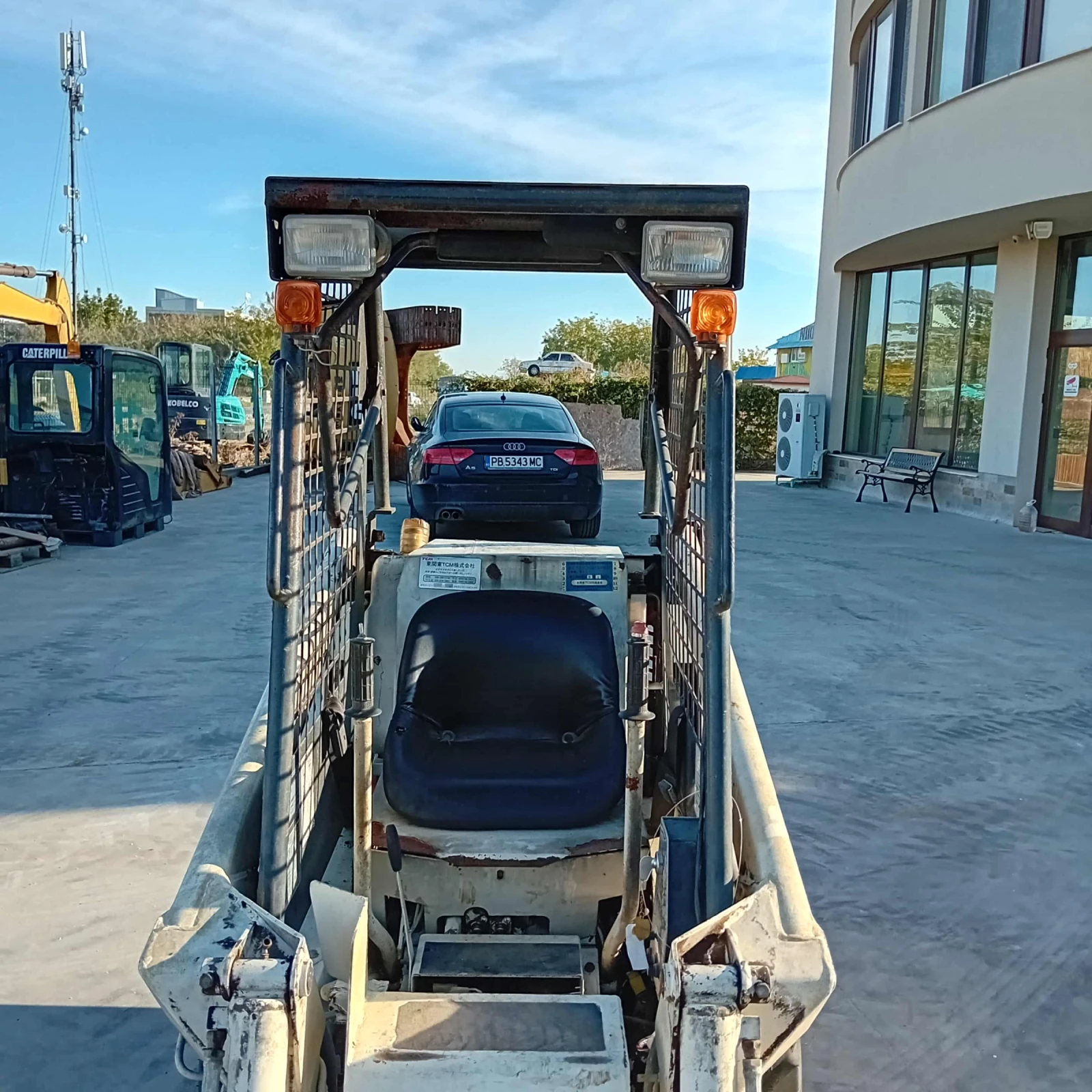 Мини челни товарачи Bobcat 343 * НАЛИЧЕН * ТОП СЪСТОЯНИЕ * 2 КОФИ *  - изображение 9 | Auto.bg Мини челни товарачи Bobcat 343 * НАЛИЧЕН * ТОП СЪСТОЯНИЕ * 2 КОФИ *  - изображение 9