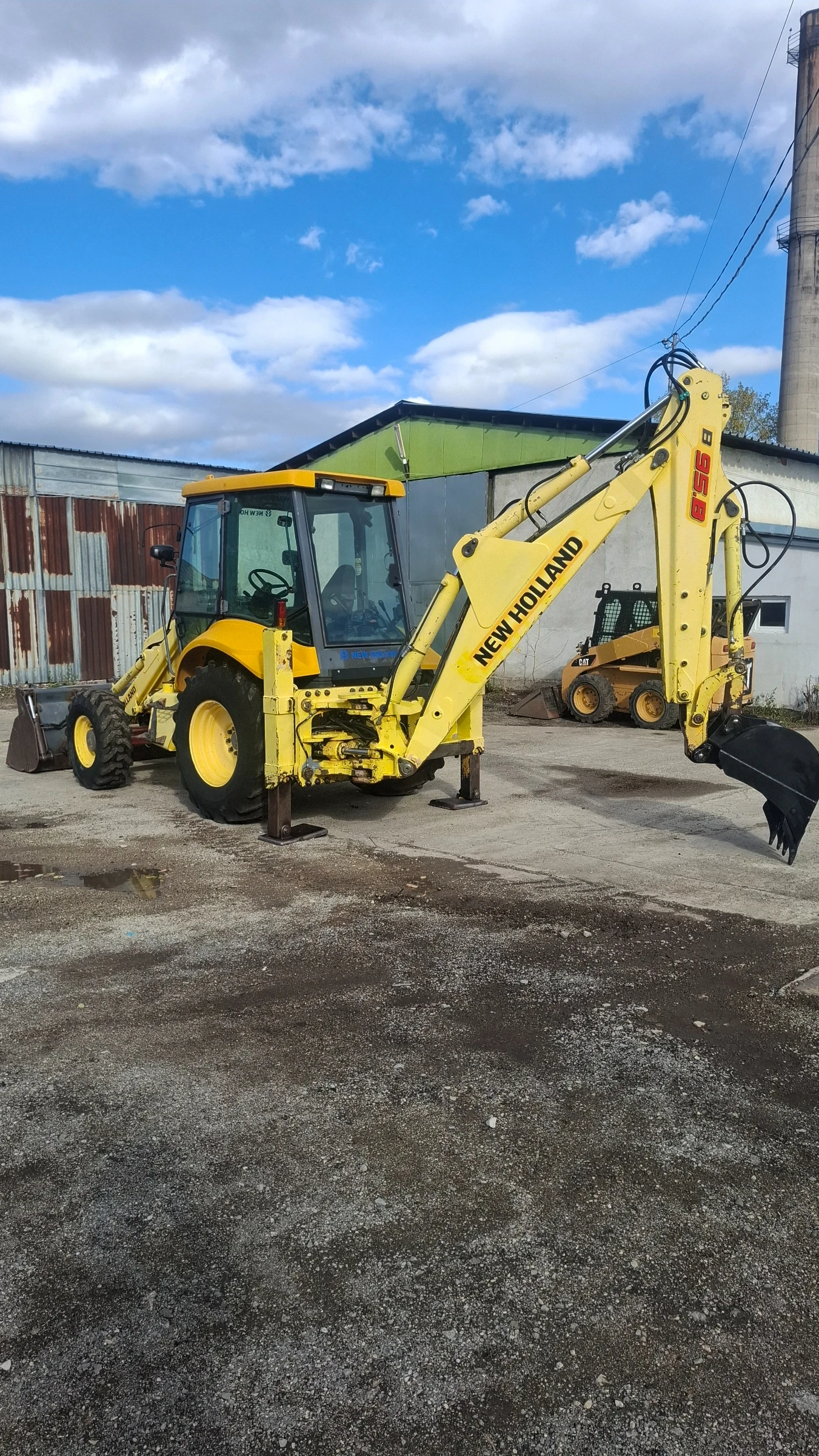 Багер New Holland 95 B - изображение 4 | Auto.bg Багер New Holland 95 B - изображение 4