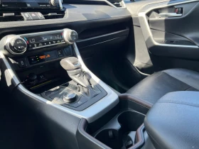 Toyota Rav4 LIMITED ОБДУХВАНЕ* KEYLESS* BLINDSPOT* CARPLAY*  - 48680 лв. / 24889.69 € - 23351067 13 | Car24.bg Toyota Rav4 LIMITED ОБДУХВАНЕ* KEYLESS* BLINDSPOT* CARPLAY*  - 48680 лв. / 24889.69 € - 23351067 13