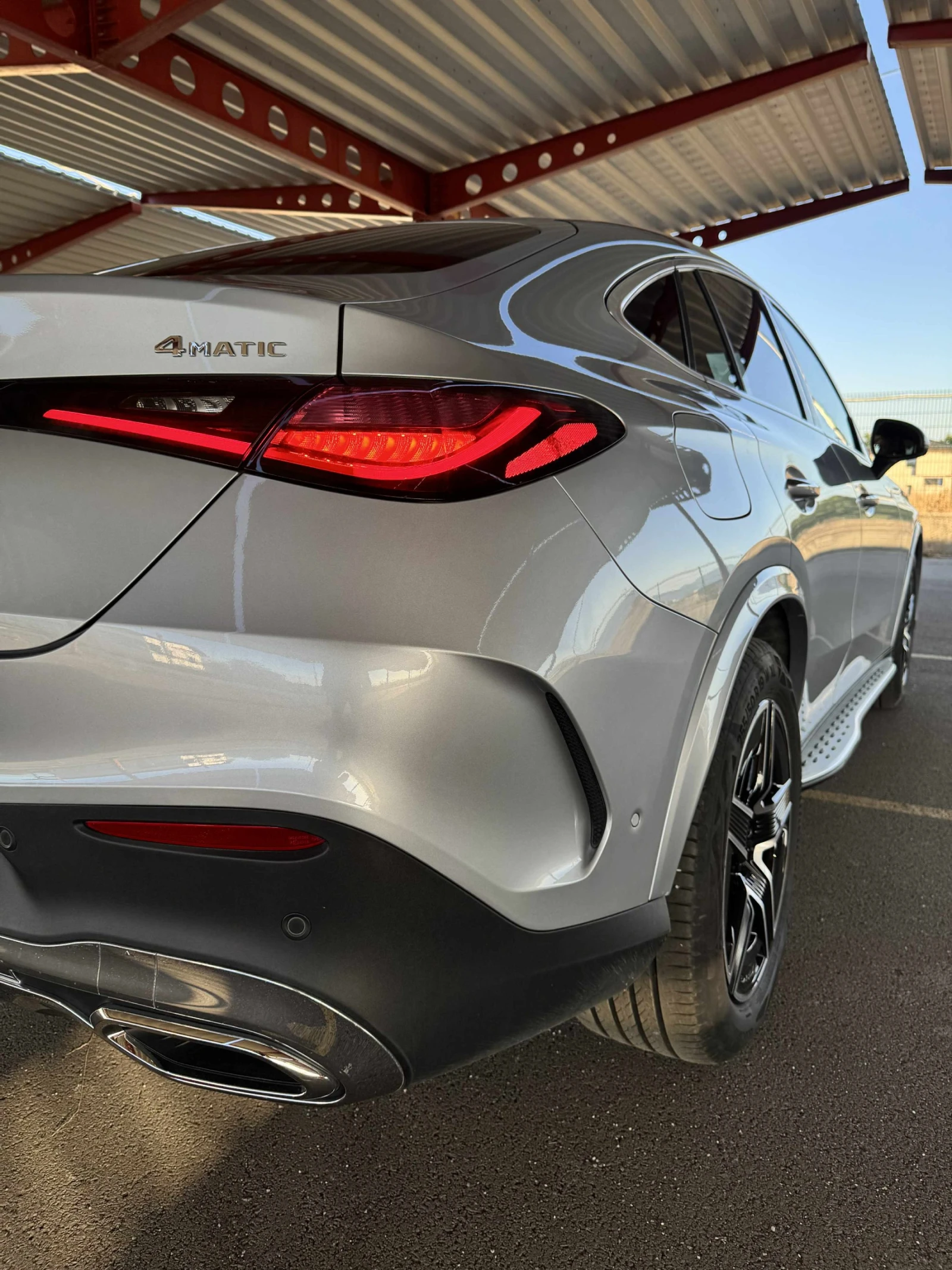 Mercedes-Benz GLC 220 d 4MATIC Coupe  - изображение 5 | Auto.bg Mercedes-Benz GLC 220 d 4MATIC Coupe  - изображение 5