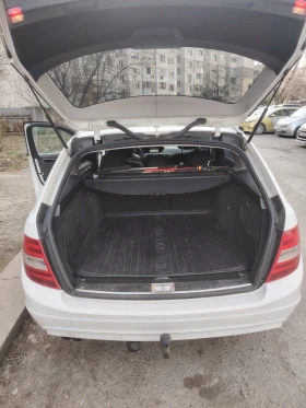 Mercedes-Benz C 200 С 200 - 8300 € / 16233.39 лв. - 33914063 6 | Car24.bg Mercedes-Benz C 200 С 200 - 8300 € / 16233.39 лв. - 33914063 6