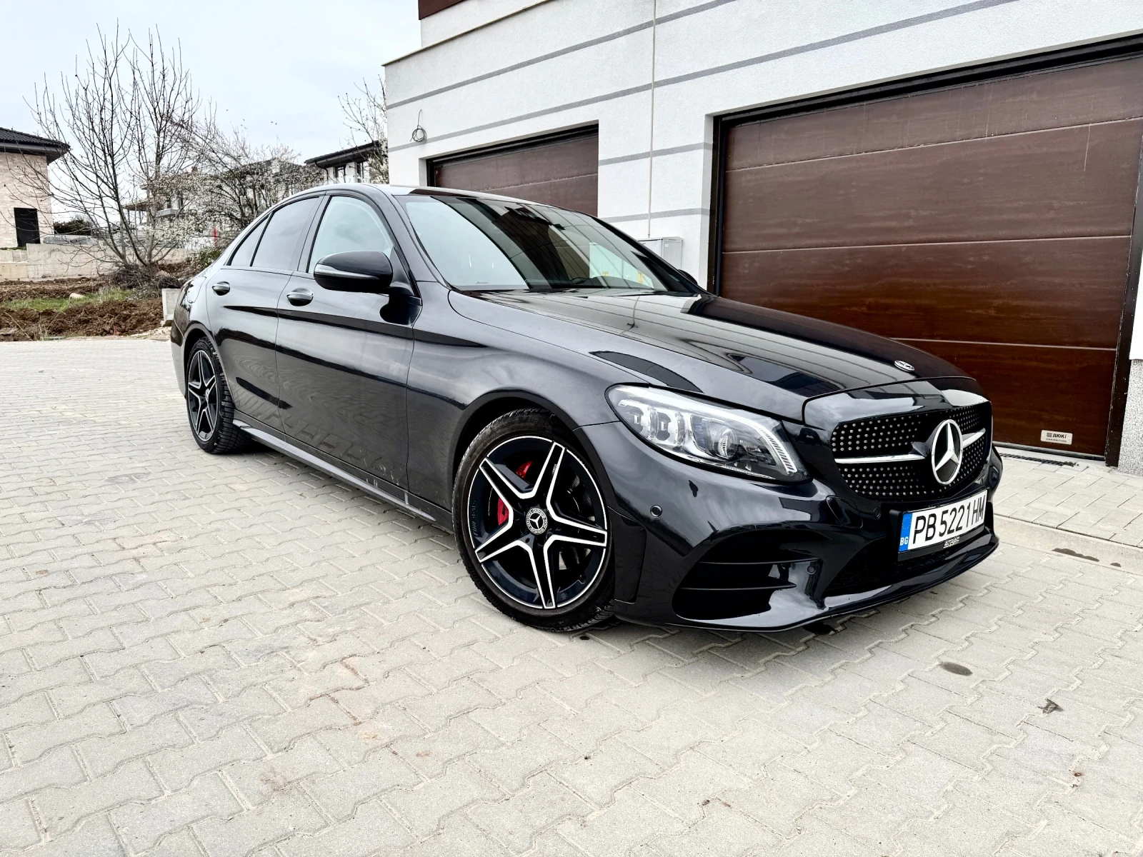 Mercedes-Benz C 200 Първи собственик AMG Virtual cockpit night packet | Auto.bg — изображение 1 Mercedes-Benz C 200 Първи собственик AMG Virtual cockpit night packet | Auto.bg — изображение 1