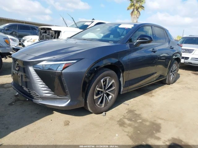 Lexus RZ 300E PREMIUM - 23377 € / 45721.44 лв. - 72776624 1 | Car24.bg Lexus RZ 300E PREMIUM - 23377 € / 45721.44 лв. - 72776624 1