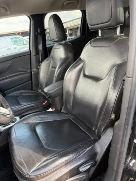 Jeep Renegade 2.0M-JET AVTOMAT/KOJA/NAVI EURO 6 | Auto.bg — изображение 12 Jeep Renegade 2.0M-JET AVTOMAT/KOJA/NAVI EURO 6 | Auto.bg — изображение 12