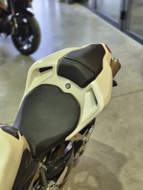 Ducati 848 Нов внос от ШВЕЙЦАРИЯ!!! 2010г. | Auto.bg — изображение 15 Ducati 848 Нов внос от ШВЕЙЦАРИЯ!!! 2010г. | Auto.bg — изображение 15
