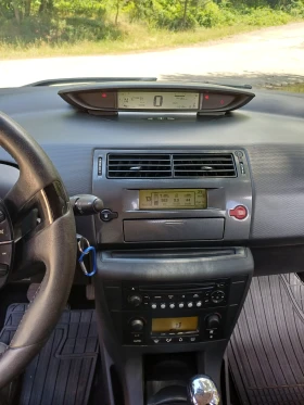 Citroen C4 - 2750 € / 5378.53 лв. - 53788608 14 | Car24.bg Citroen C4 - 2750 € / 5378.53 лв. - 53788608 14