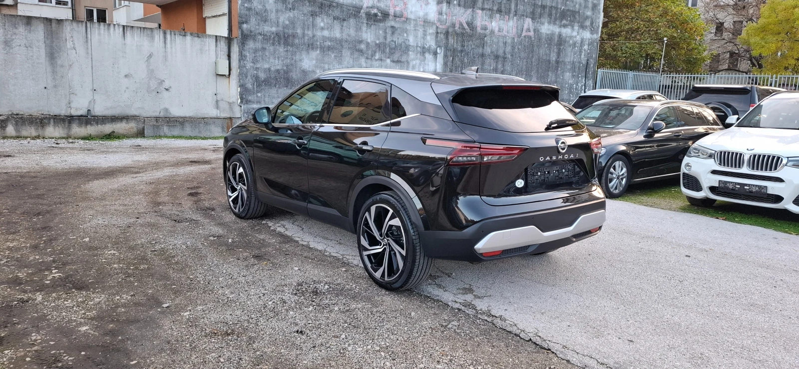 Nissan Qashqai 1.3DIG-T MHEV Tekna+ Xtronic 4x4 158ps ШВЕЙЦАРИЯ - изображение 5 | Auto.bg Nissan Qashqai 1.3DIG-T MHEV Tekna+ Xtronic 4x4 158ps ШВЕЙЦАРИЯ - изображение 5