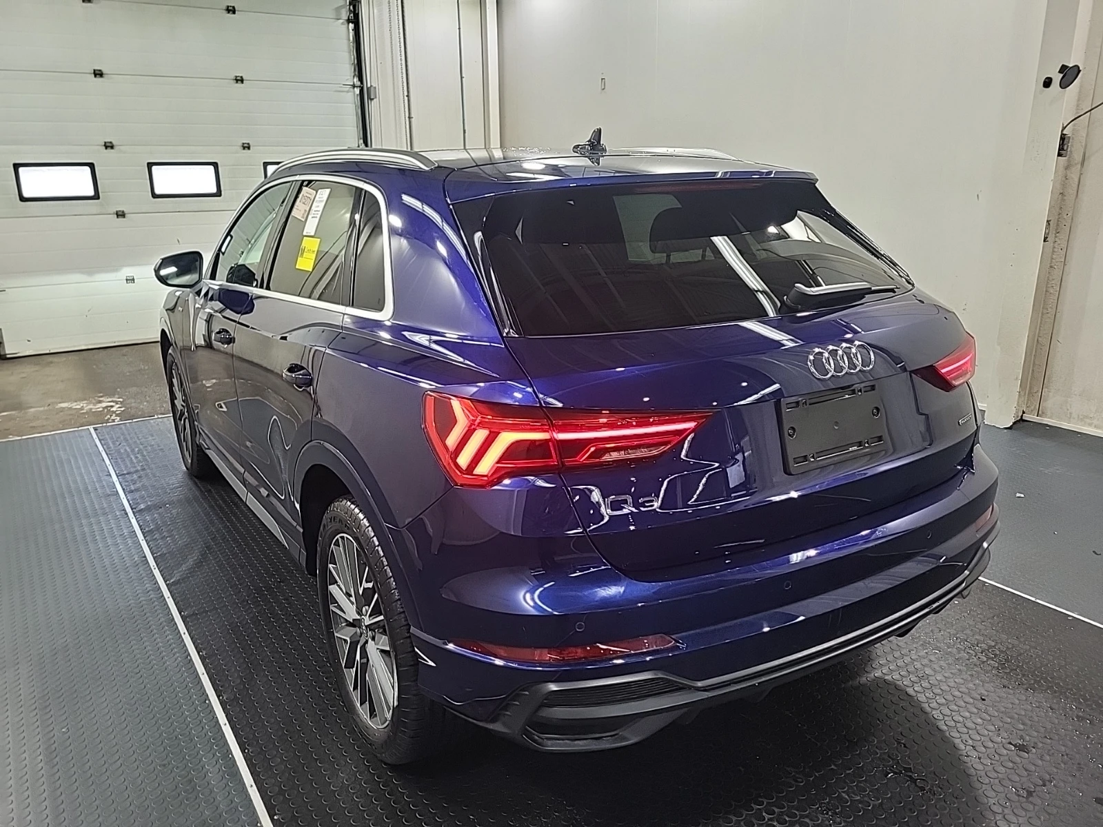 Audi Q3 * TECHNIK* CARFAX * БЕЗ ПЪРВОНАЧАЛНА ВНОСКА - изображение 6 | Auto.bg Audi Q3 * TECHNIK* CARFAX * БЕЗ ПЪРВОНАЧАЛНА ВНОСКА - изображение 6