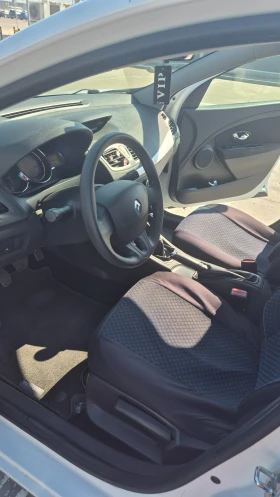 Renault Megane 1.5 DCI - 4000 € / 7823.32 лв. - 57024665 15 | Car24.bg Renault Megane 1.5 DCI - 4000 € / 7823.32 лв. - 57024665 15
