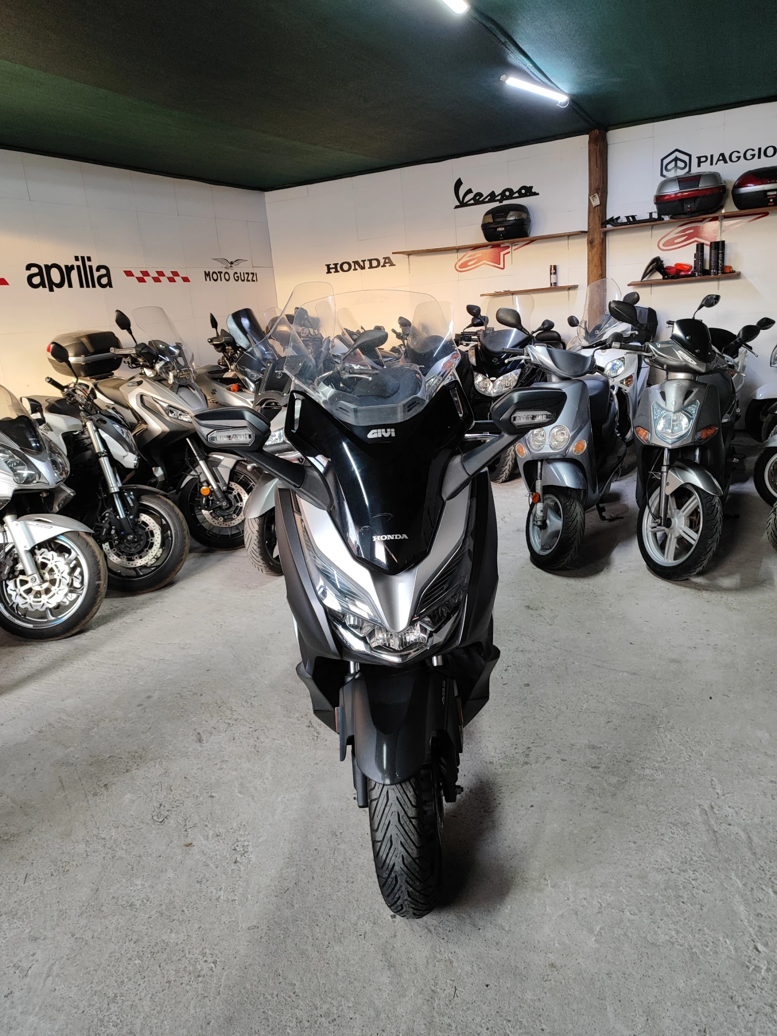 Honda Forza 300i - изображение 2 | Auto.bg Honda Forza 300i - изображение 2