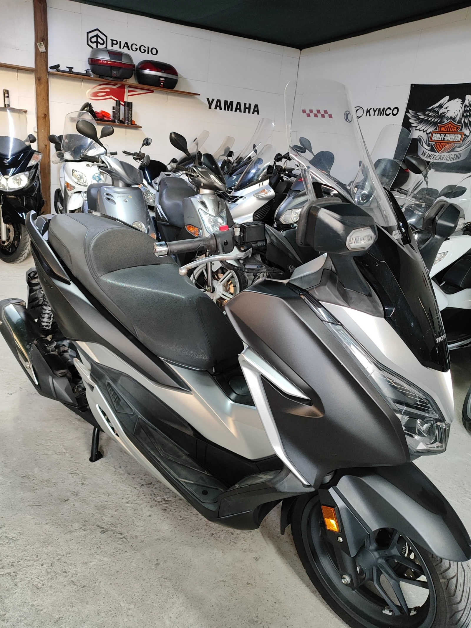 Honda Forza 300i - изображение 8 | Auto.bg Honda Forza 300i - изображение 8