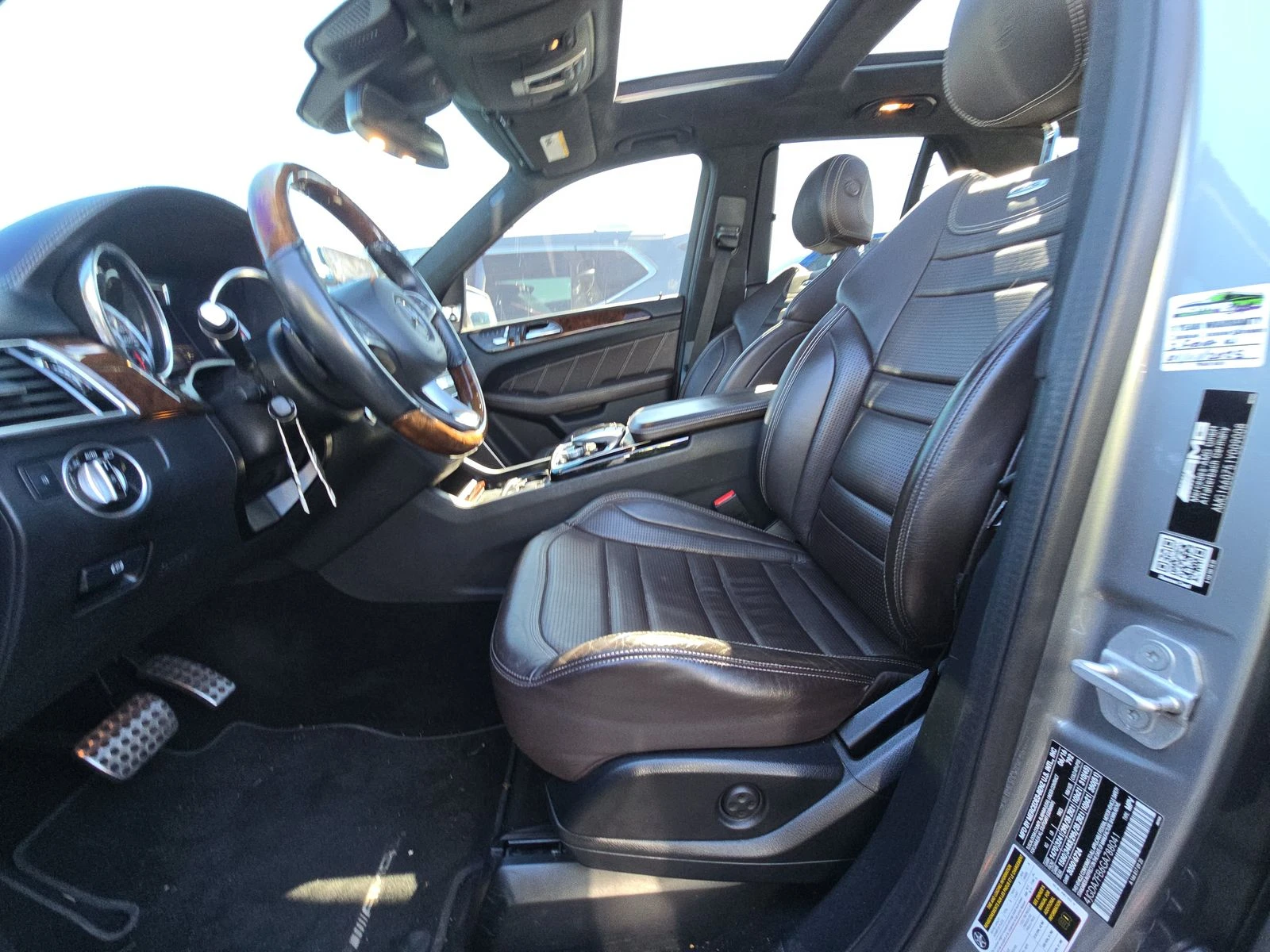 Mercedes-Benz GLE 63 AMG B&O* DISTRONIC* OBDUH* PANO*  - изображение 10 | Auto.bg Mercedes-Benz GLE 63 AMG B&O* DISTRONIC* OBDUH* PANO*  - изображение 10