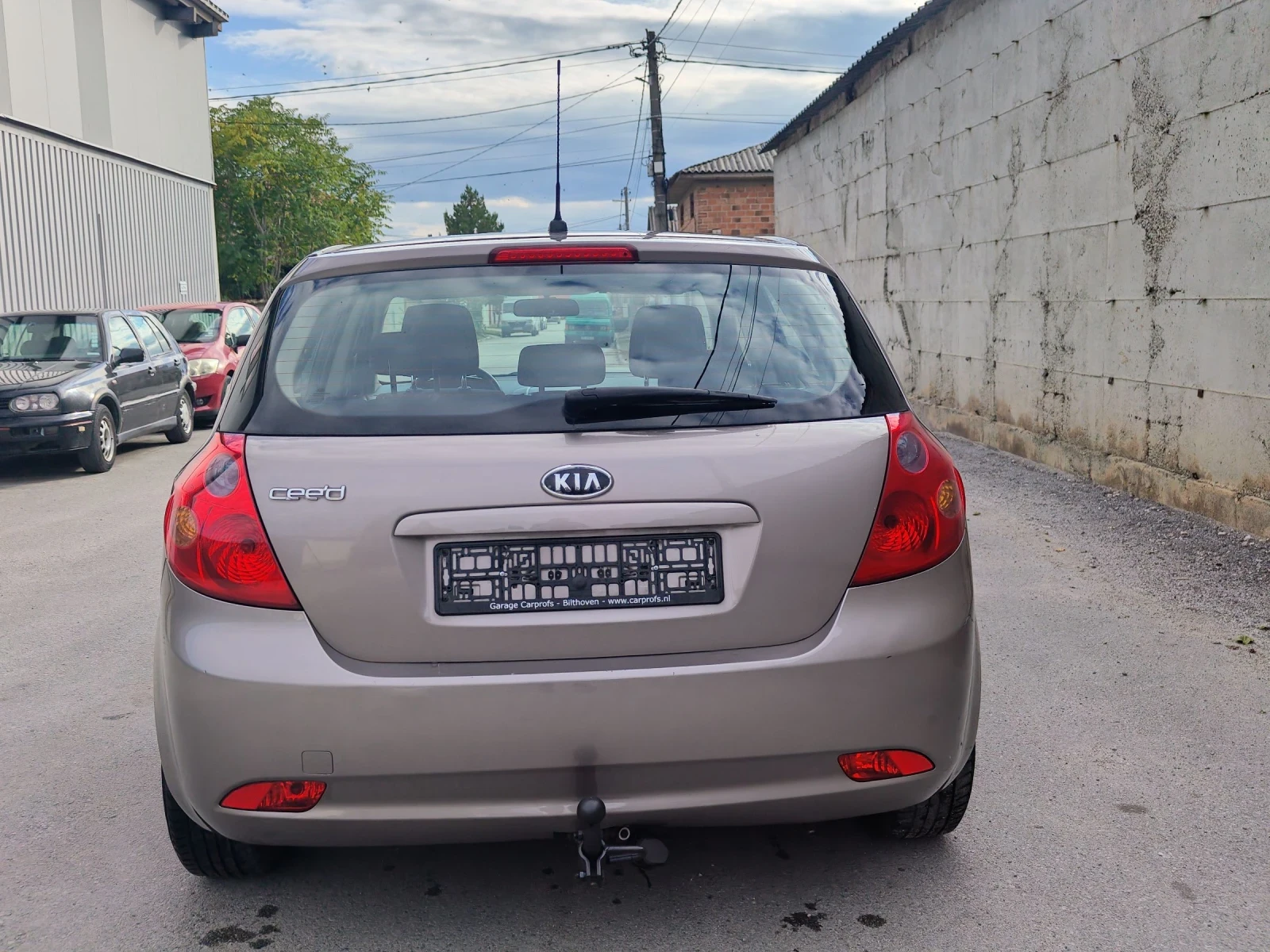 Kia Ceed 1.6i 16v 122hp  - изображение 4 | Auto.bg Kia Ceed 1.6i 16v 122hp  - изображение 4