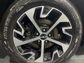 Kia Sportage 1.6T-GDI/226HP/SPIRIT/mHEV/CARPLAY/BSA/L.ASS/961f - 57399 лв. / 29347.64 € - 28828197 7 | Car24.bg Kia Sportage 1.6T-GDI/226HP/SPIRIT/mHEV/CARPLAY/BSA/L.ASS/961f - 57399 лв. / 29347.64 € - 28828197 7