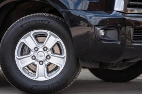 Toyota Sequoia SR5 4WD 5, 7 | Auto.bg — изображение 6 Toyota Sequoia SR5 4WD 5, 7 | Auto.bg — изображение 6