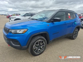 Снимка Jeep Compass