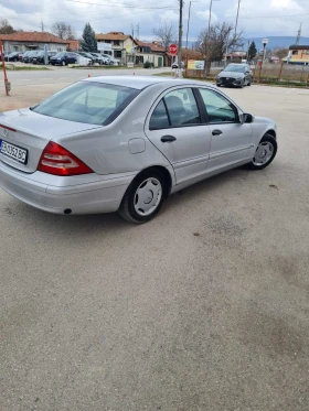 Mercedes-Benz C 200 2.0 comressor ГАЗ - 2700 € / 5280.74 лв. - 37421260 2 | Car24.bg Mercedes-Benz C 200 2.0 comressor ГАЗ - 2700 € / 5280.74 лв. - 37421260 2