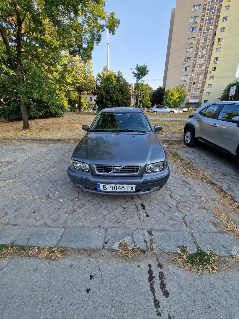 Volvo V40 - 2200 € / 4302.83 лв. - 35491839 1 | Car24.bg Volvo V40 - 2200 € / 4302.83 лв. - 35491839 1