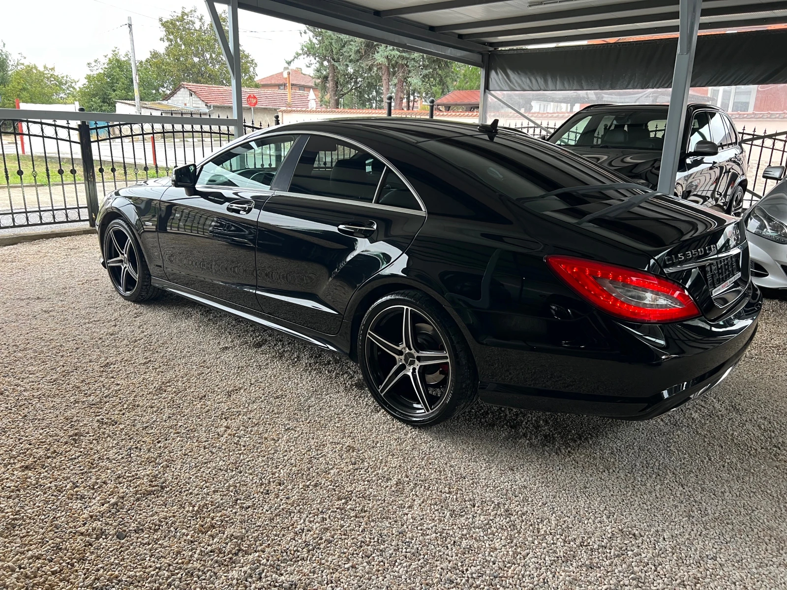 Mercedes-Benz CLS 350 Германия перфект - изображение 9 | Auto.bg Mercedes-Benz CLS 350 Германия перфект - изображение 9