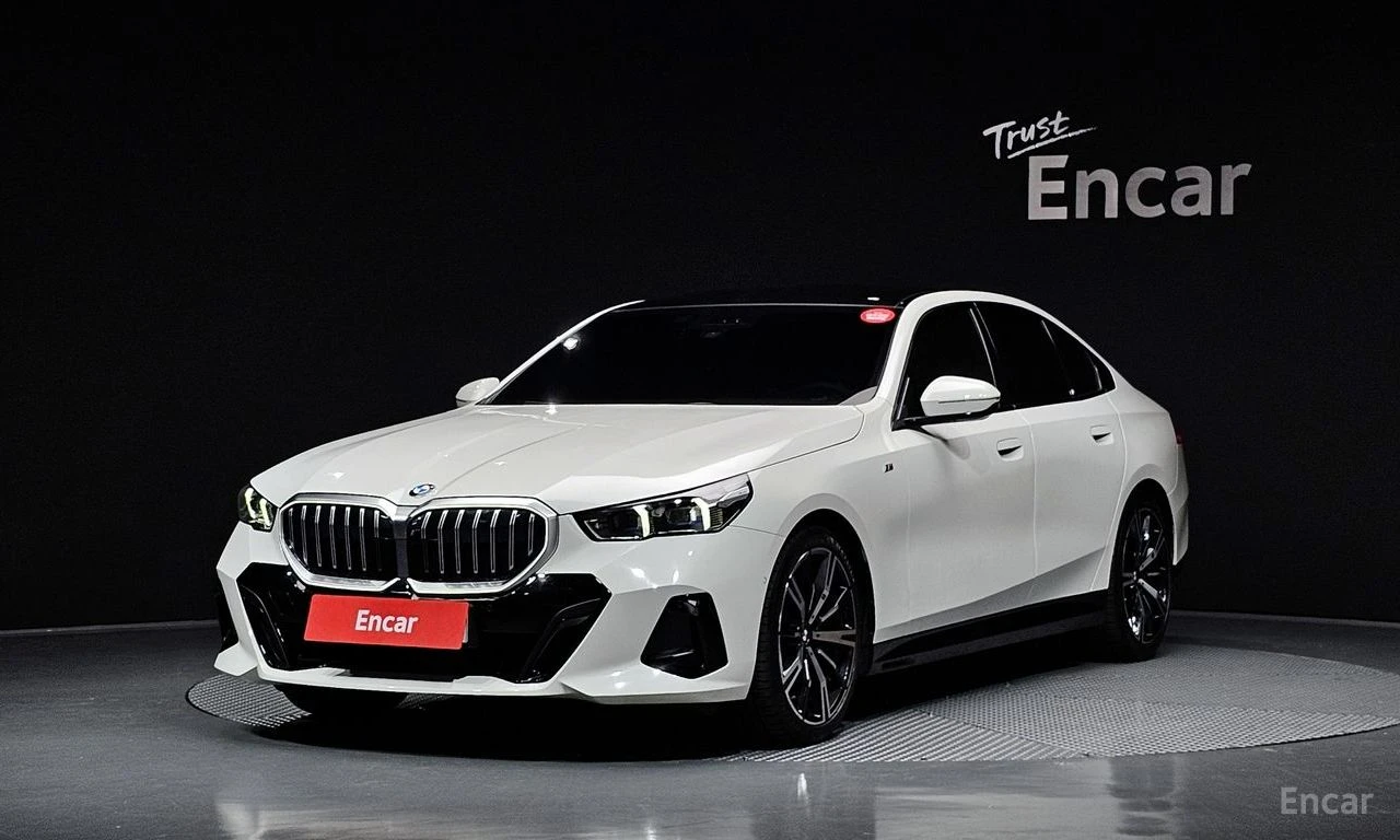 BMW 530 i* xDRIVE* M SPORT* HARMAN KARDON* | Auto.bg — изображение 1 BMW 530 i* xDRIVE* M SPORT* HARMAN KARDON* | Auto.bg — изображение 1