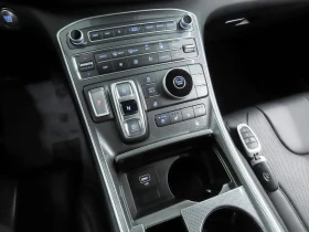 Hyundai Santa fe Diesel 2.2 2Wd Prestige | Auto.bg — изображение 13 Hyundai Santa fe Diesel 2.2 2Wd Prestige | Auto.bg — изображение 13