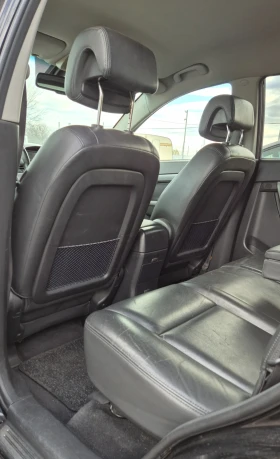 Chevrolet Captiva 2.0D-4WD-кожа-нов внос от Италия - 3550 € / 6943.20 лв. - 39142195 14 | Car24.bg Chevrolet Captiva 2.0D-4WD-кожа-нов внос от Италия - 3550 € / 6943.20 лв. - 39142195 14