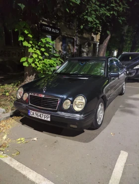 Mercedes-Benz E 220 2.2 cdi - 1200 € - 64434195 8 | Car24.bg Mercedes-Benz E 220 2.2 cdi - 1200 € - 64434195 8