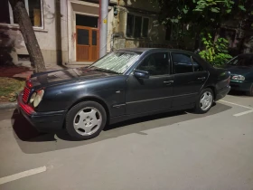 Mercedes-Benz E 220 2.2 cdi - 1200 € - 64434195 7 | Car24.bg Mercedes-Benz E 220 2.2 cdi - 1200 € - 64434195 7