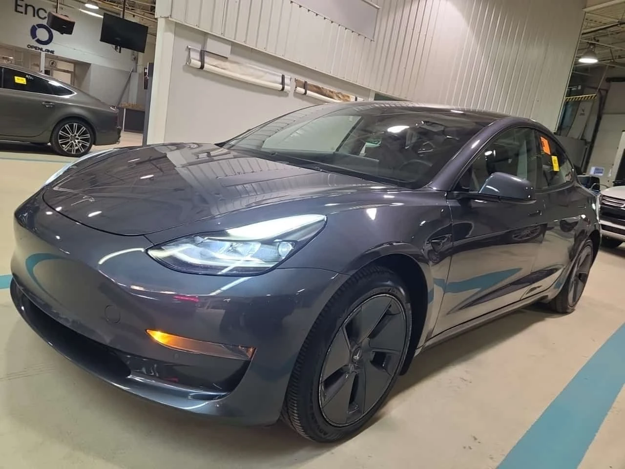 Tesla Model 3 * RWD * CARFAX * ОПЦИЯ ЗА ФИНАНСИРАНЕ | Auto.bg — изображение 1 Tesla Model 3 * RWD * CARFAX * ОПЦИЯ ЗА ФИНАНСИРАНЕ | Auto.bg — изображение 1