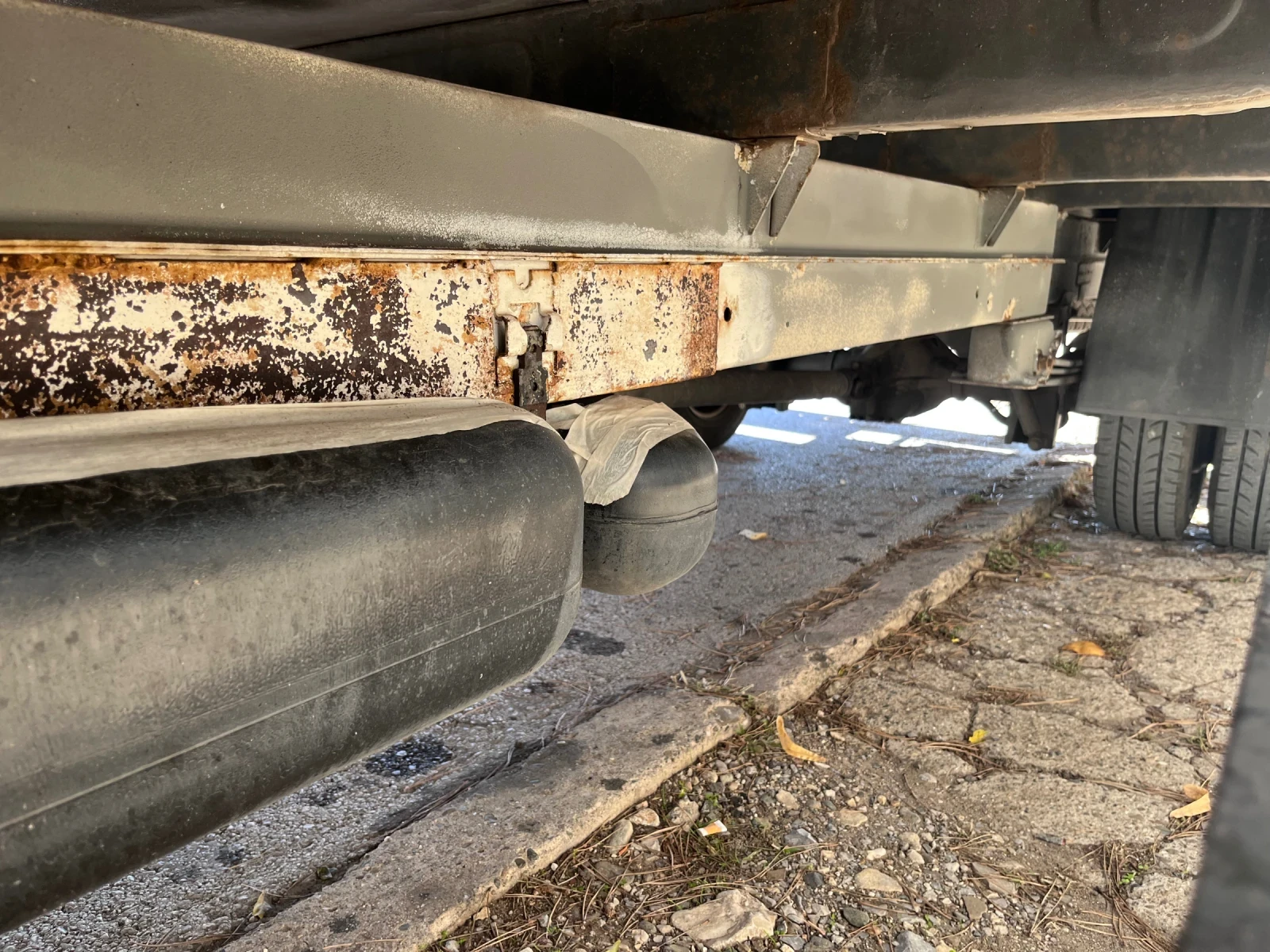 Mercedes-Benz Sprinter 412  - изображение 8 | Auto.bg Mercedes-Benz Sprinter 412  - изображение 8