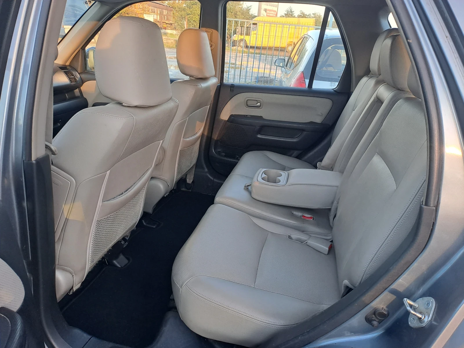 Honda Cr-v 2, 0i, AVTOMATIK, КОЖА - изображение 8 | Auto.bg Honda Cr-v 2, 0i, AVTOMATIK, КОЖА - изображение 8