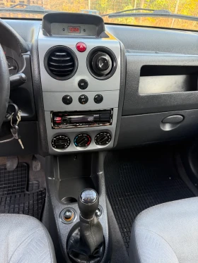 Citroen Berlingo 1.6 HDI Климатик - 1799 € - 21162159 12 | Car24.bg Citroen Berlingo 1.6 HDI Климатик - 1799 € - 21162159 12