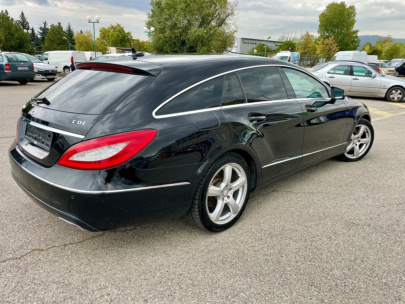 Mercedes-Benz CLS 350 🔝 - изображение 3 | Auto.bg Mercedes-Benz CLS 350 🔝 - изображение 3