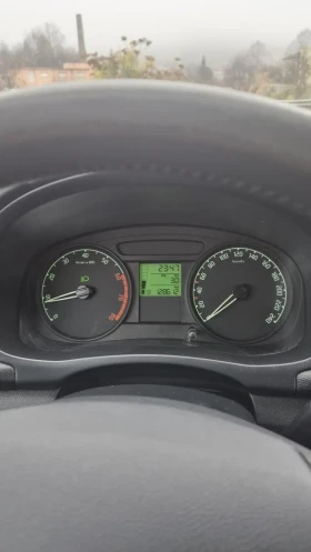 Skoda Fabia - 4900 лв. / 2505.33 € - 93049050 8 | Car24.bg Skoda Fabia - 4900 лв. / 2505.33 € - 93049050 8