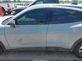 Ford Mustang Mach-E Select | Auto.bg — изображение 12 Ford Mustang Mach-E Select | Auto.bg — изображение 12