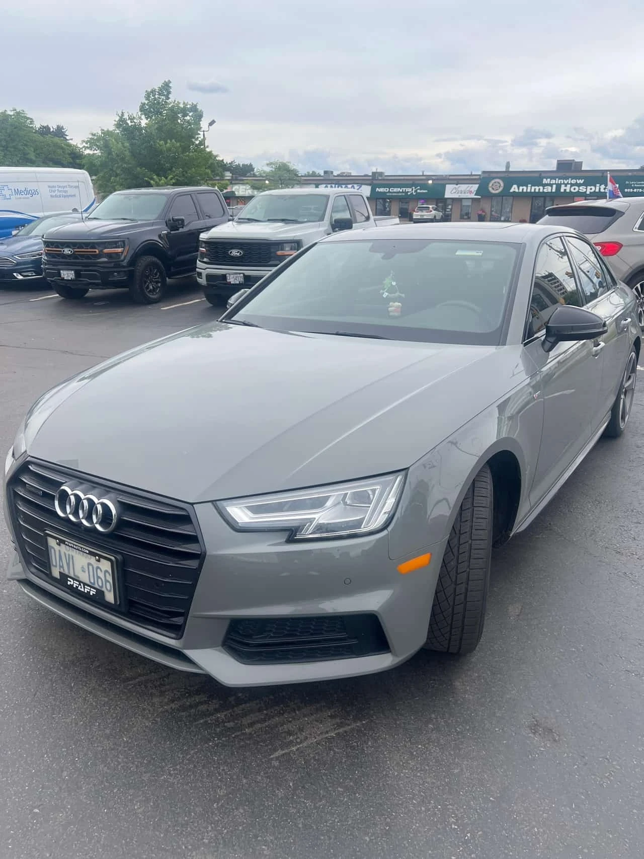 Audi A4 Technik CARFAX | Auto.bg — изображение 1 Audi A4 Technik CARFAX | Auto.bg — изображение 1