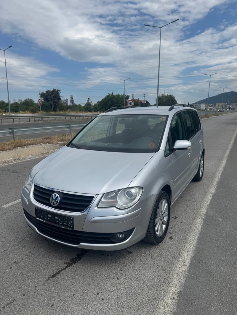 VW Touran 2.0 tdi 8 клапана - 4444 € / 8691.71 лв. - 64135451 1 | Car24.bg VW Touran 2.0 tdi 8 клапана - 4444 € / 8691.71 лв. - 64135451 1