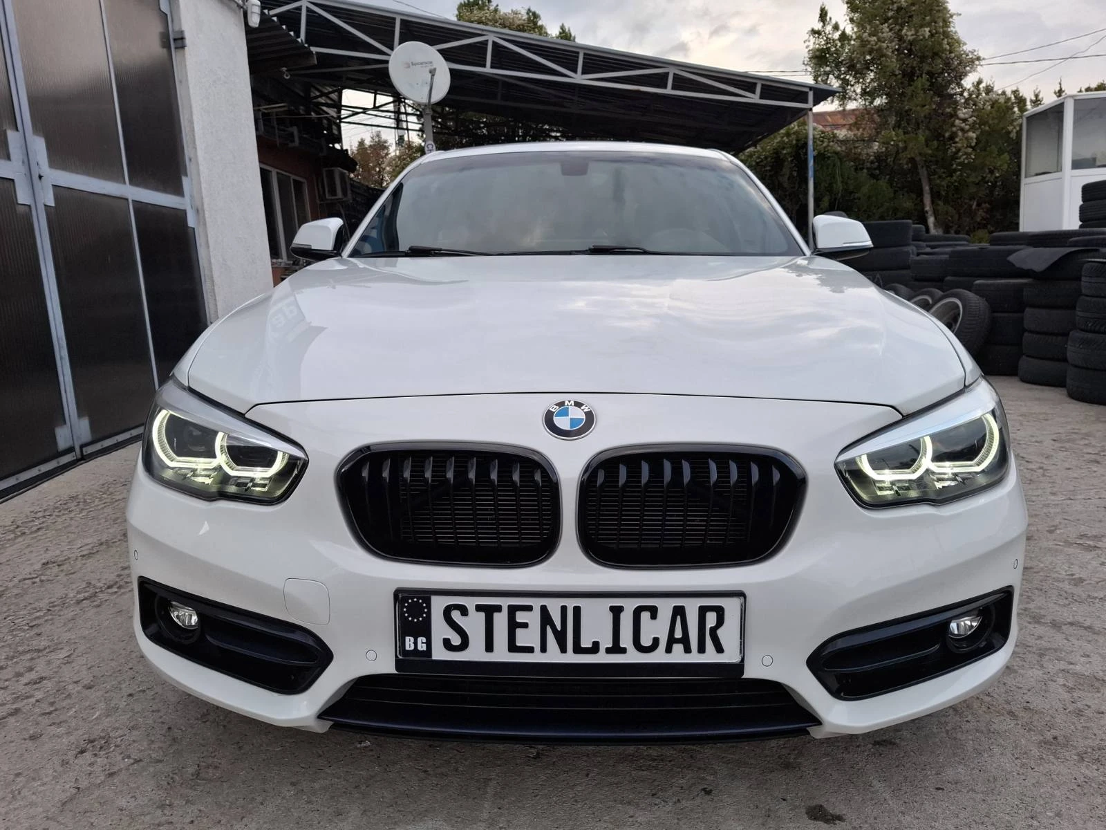 BMW 120  xDrive+ SportLine+ LED - изображение 4 | Auto.bg BMW 120  xDrive+ SportLine+ LED - изображение 4
