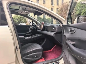 BYD HAN Hai Shi 05 EV 2025 520KM Smart Navigation Edition | Auto.bg — изображение 16 BYD HAN Hai Shi 05 EV 2025 520KM Smart Navigation Edition | Auto.bg — изображение 16