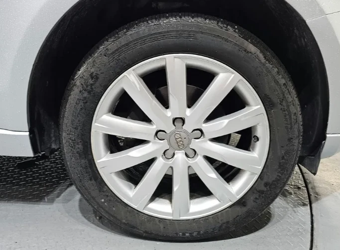 Audi Q5 2.0 TDI Quattro - изображение 5 | Auto.bg Audi Q5 2.0 TDI Quattro - изображение 5