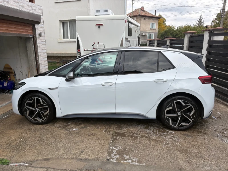 VW ID.3 1st pro - 18750 € - 52458247 1 | Car24.bg VW ID.3 1st pro - 18750 € - 52458247 1