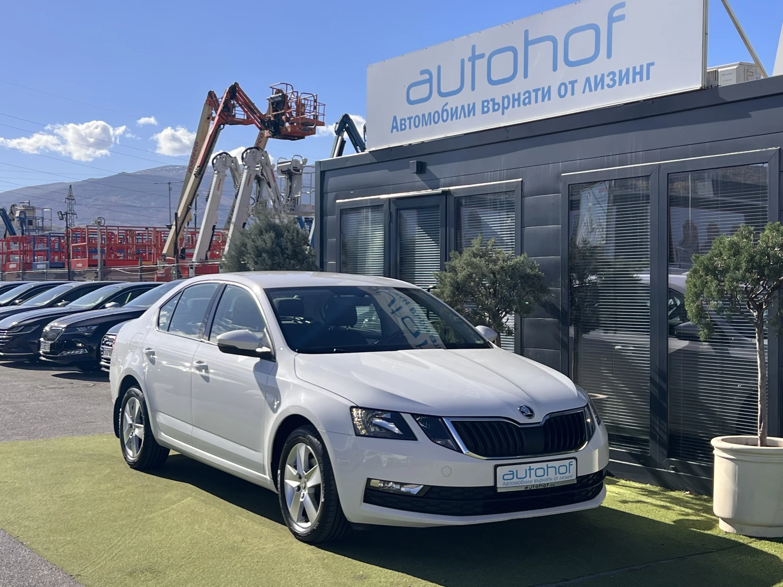 Skoda Octavia AMBITION/1.6TDI/116K.C./5MT - изображение 6 | Auto.bg Skoda Octavia AMBITION/1.6TDI/116K.C./5MT - изображение 6