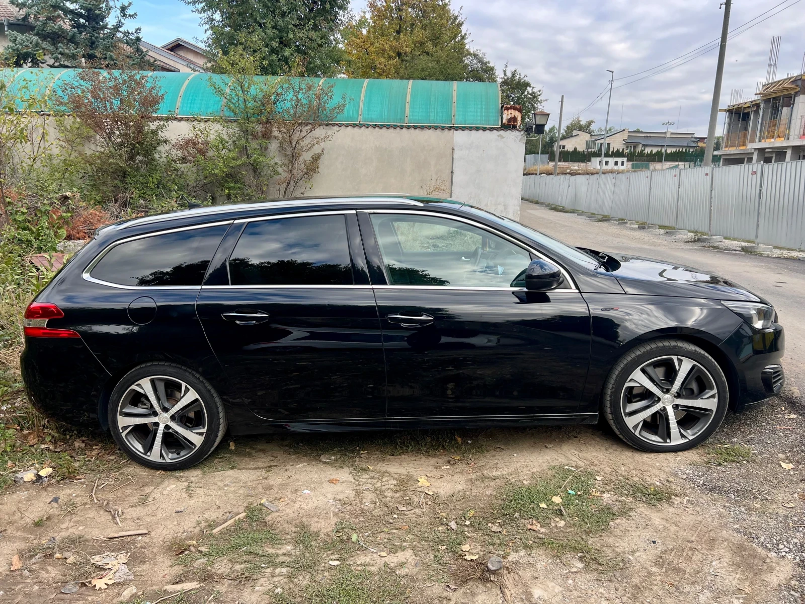 Peugeot 308 2.0. HDI 180 к.с. GT LINE KEYLESS - изображение 3 | Auto.bg Peugeot 308 2.0. HDI 180 к.с. GT LINE KEYLESS - изображение 3