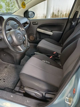 Mazda 2 1.3 | Mobile.bg — малка снимка 14